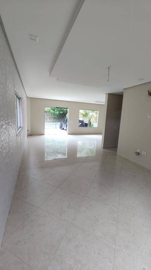Casa de Condomínio à venda com 4 quartos, 295m² - Foto 3
