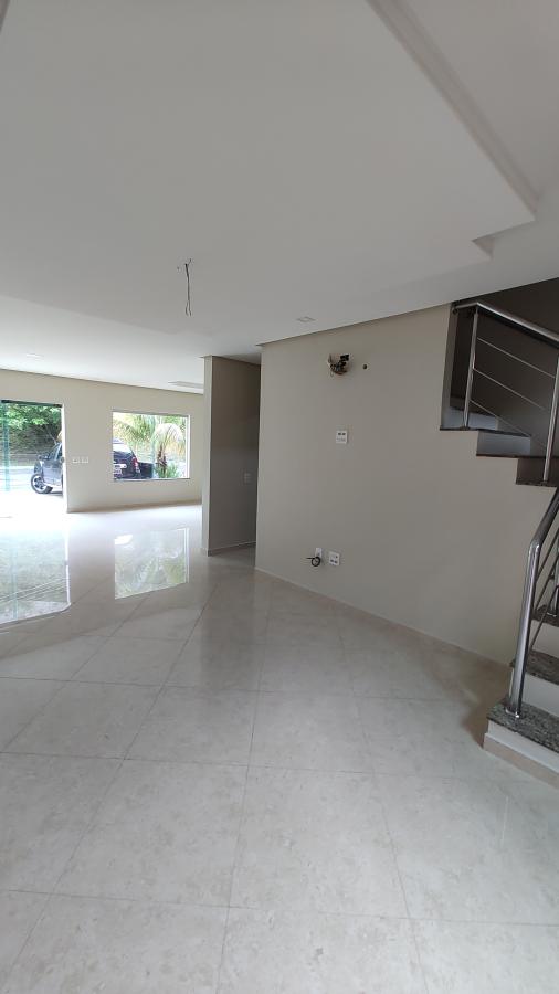 Casa de Condomínio à venda com 4 quartos, 295m² - Foto 4
