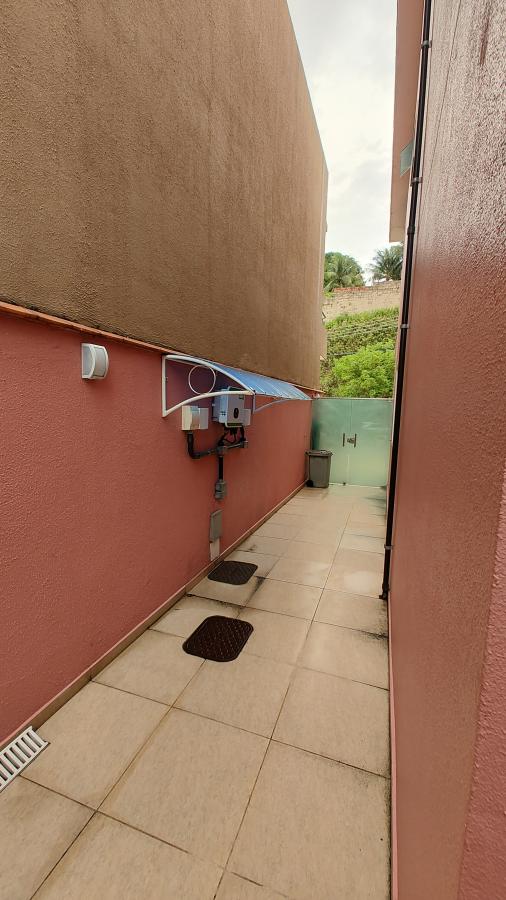 Casa de Condomínio à venda com 4 quartos, 295m² - Foto 11