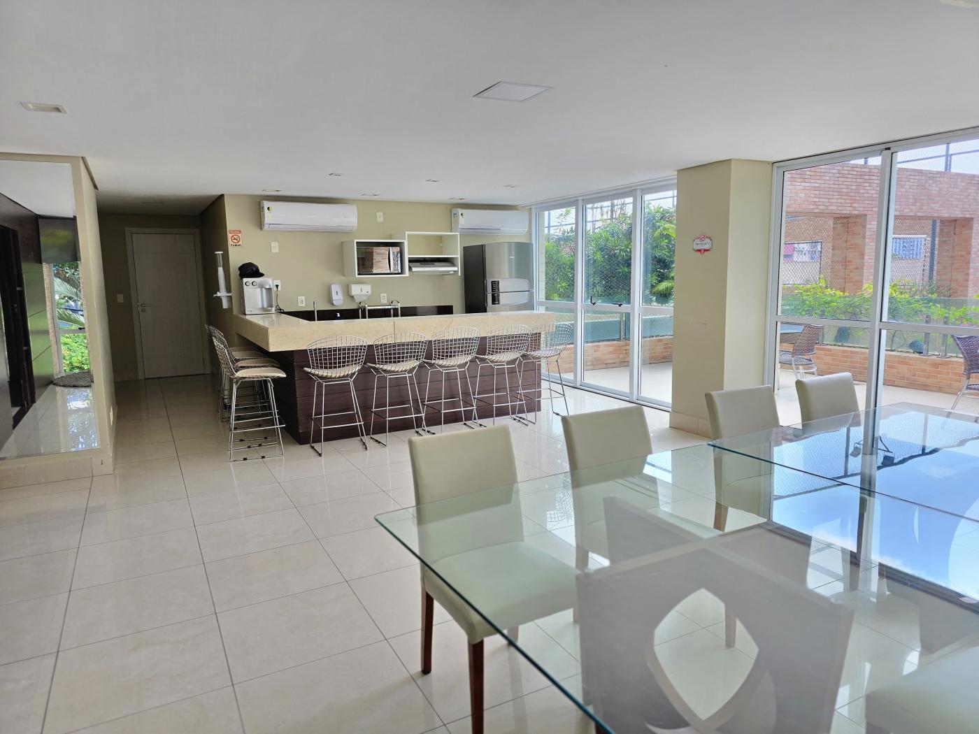 Apartamento à venda com 4 quartos, 245m² - Foto 8