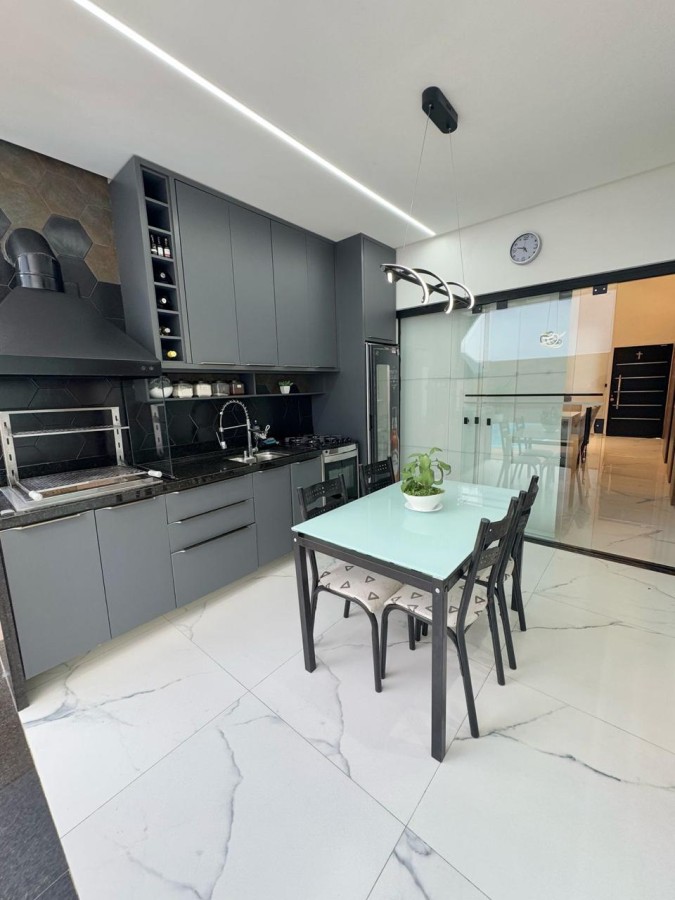 Casa de Condomínio à venda com 3 quartos, 250m² - Foto 6