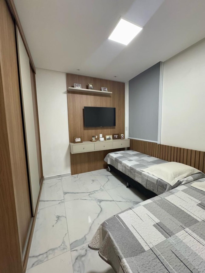 Casa de Condomínio à venda com 3 quartos, 250m² - Foto 9