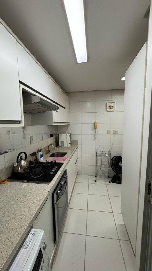 Apartamento à venda com 3 quartos, 120m² - Foto 4