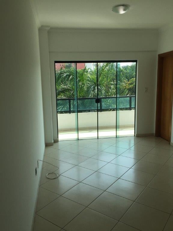 Apartamento à venda com 3 quartos, 195m² - Foto 3
