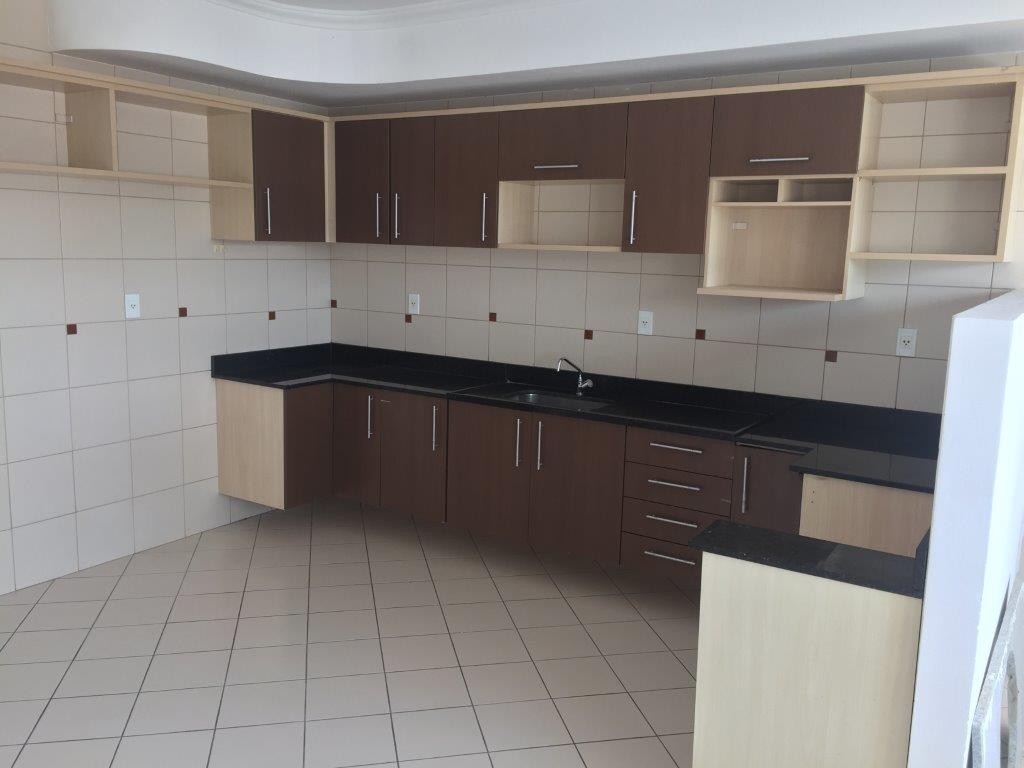 Apartamento à venda com 3 quartos, 195m² - Foto 5