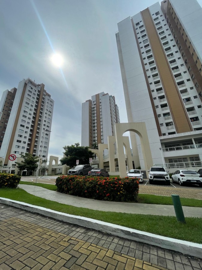 Apartamento à venda com 3 quartos, 220m² - Foto 1