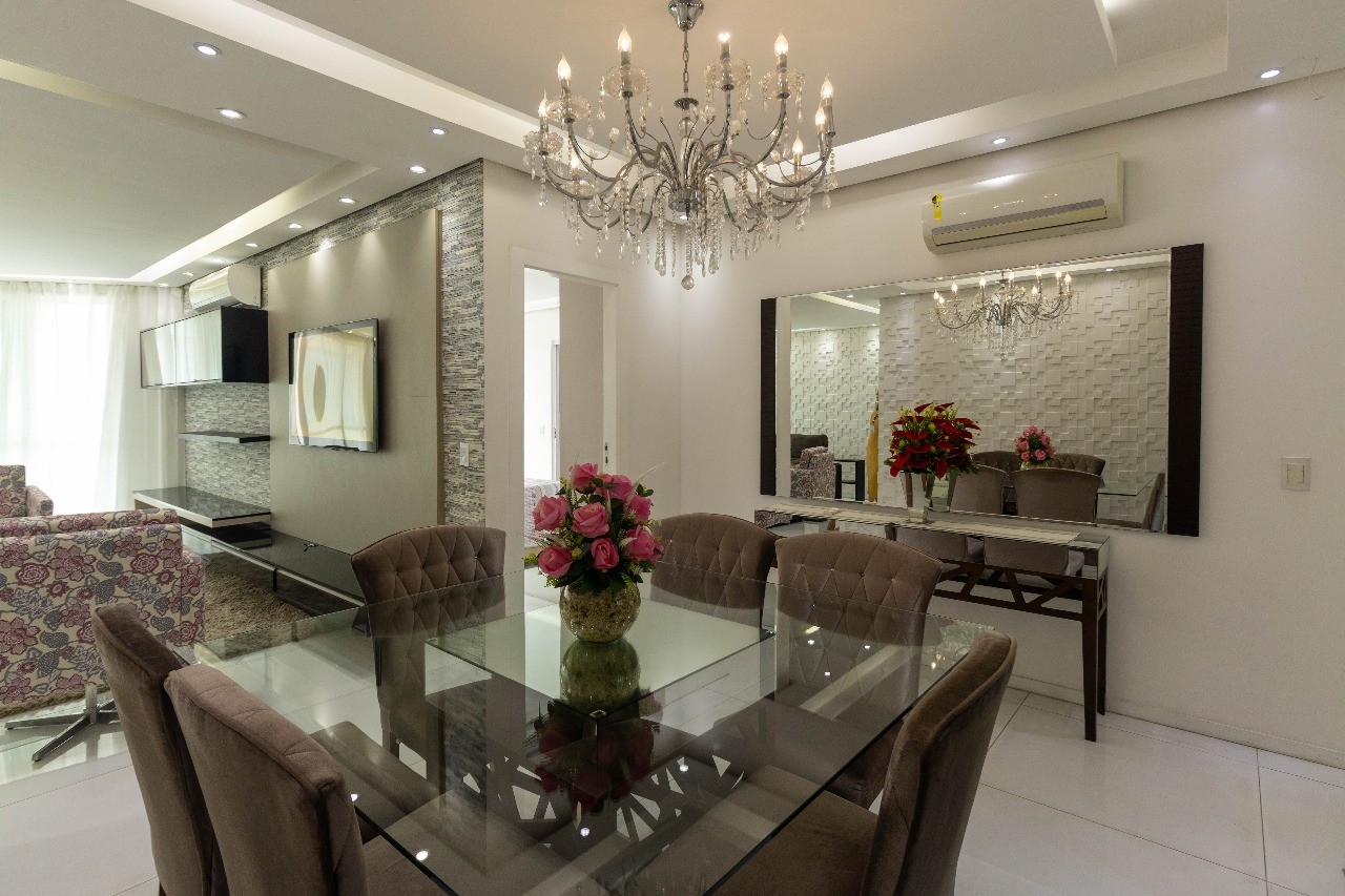 Apartamento à venda com 4 quartos, 172m² - Foto 1