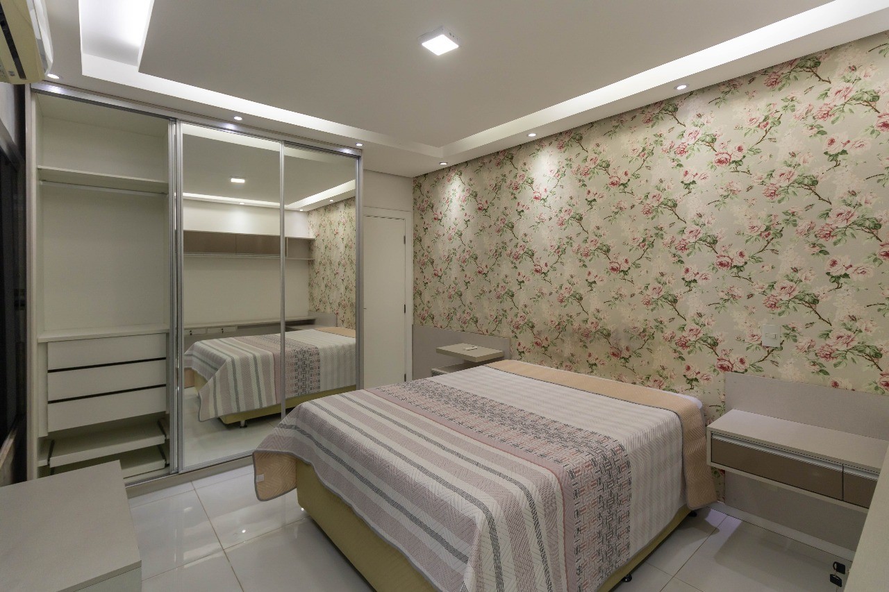 Apartamento à venda com 4 quartos, 172m² - Foto 4