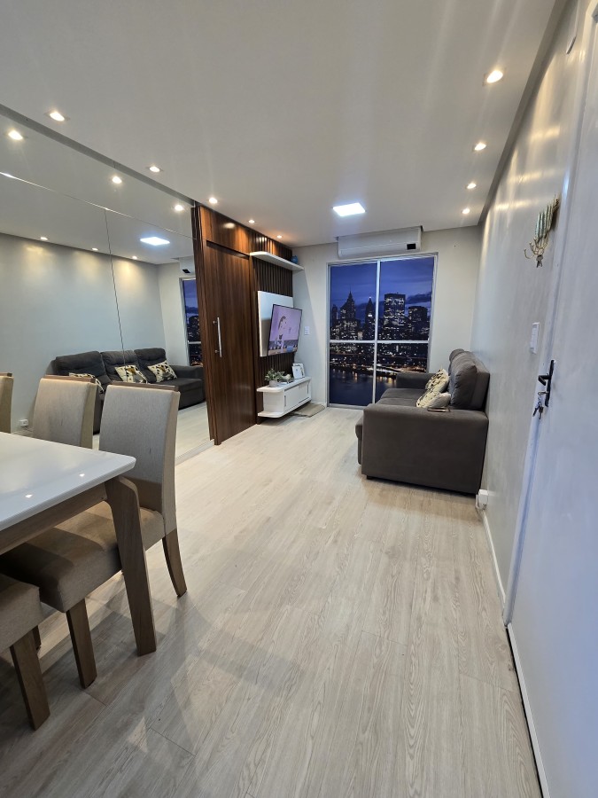 Apartamento à venda com 2 quartos, 45m² - Foto 2