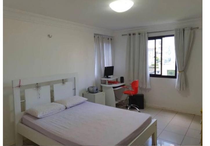Apartamento à venda com 3 quartos, 136m² - Foto 11