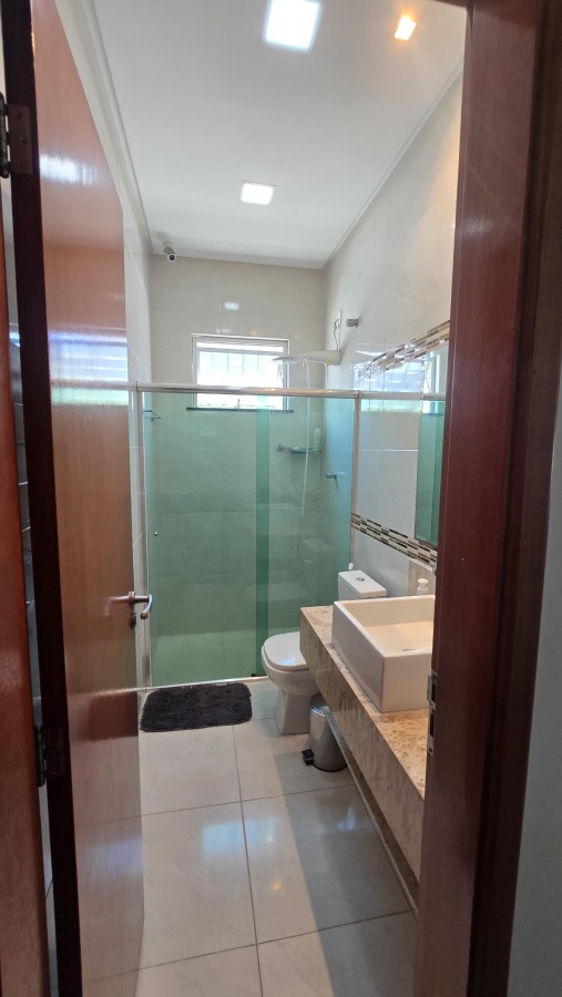 Casa de Condomínio à venda com 5 quartos, 374m² - Foto 4