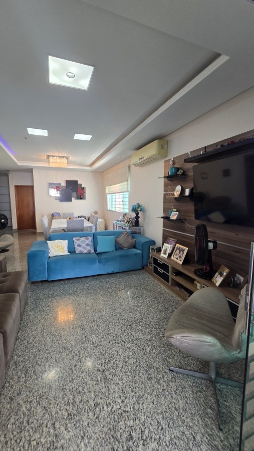 Casa de Condomínio à venda com 5 quartos, 374m² - Foto 5