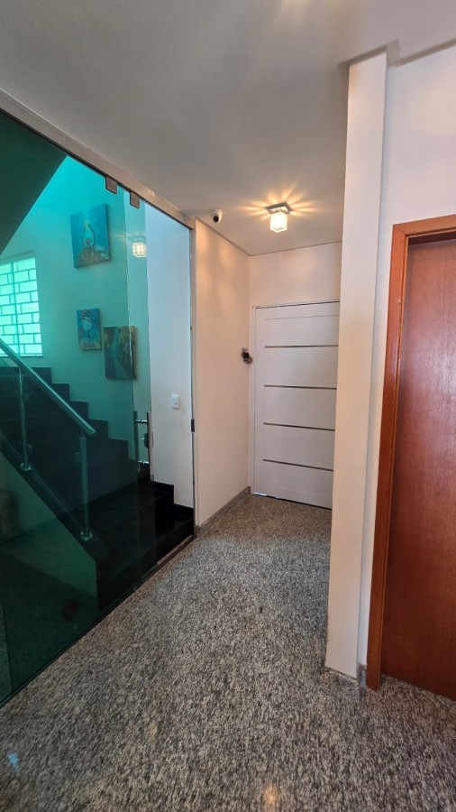 Casa de Condomínio à venda com 5 quartos, 374m² - Foto 13