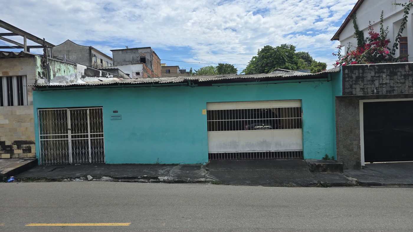 Casa à venda com 4 quartos, 308m² - Foto 10