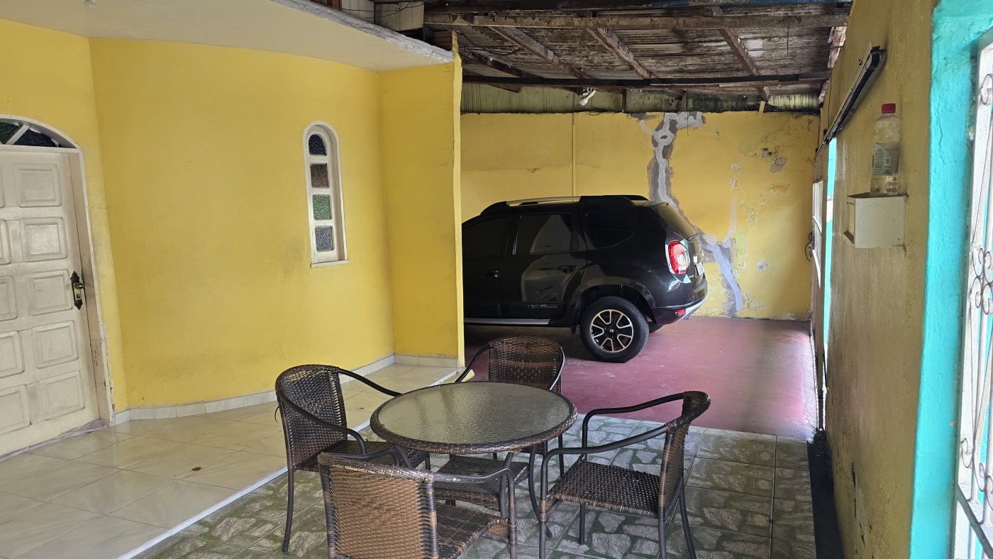 Casa à venda com 4 quartos, 308m² - Foto 3