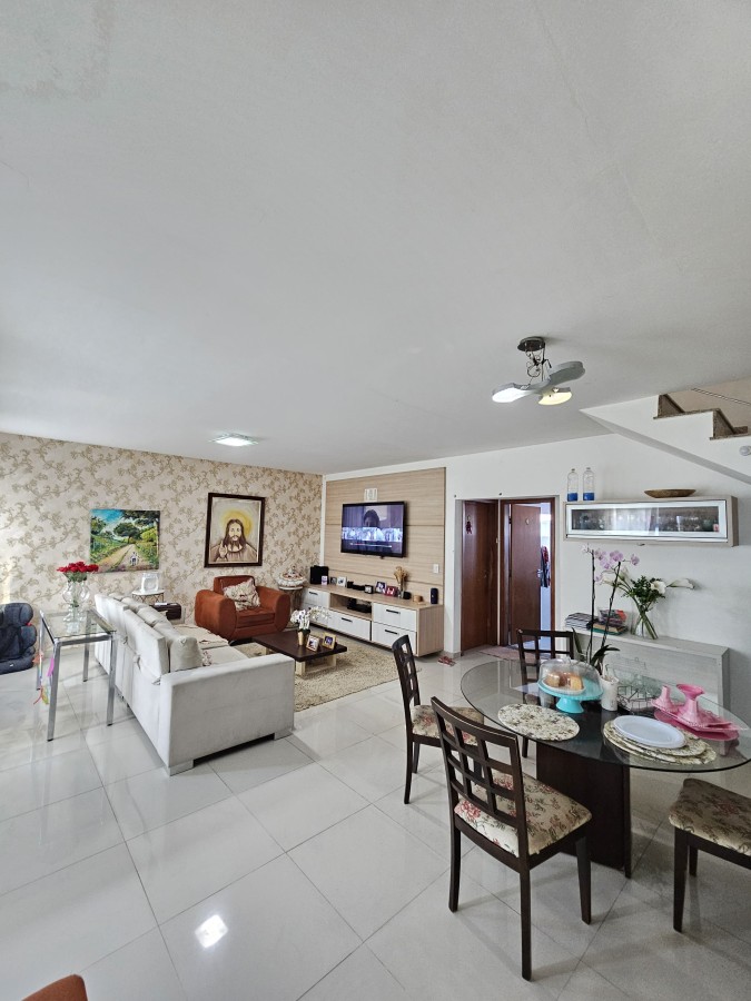 Casa de Condomínio à venda com 3 quartos, 200m² - Foto 5