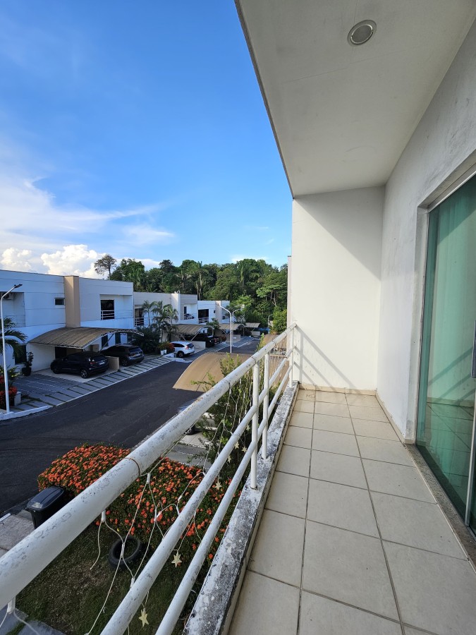 Casa de Condomínio à venda com 3 quartos, 200m² - Foto 10