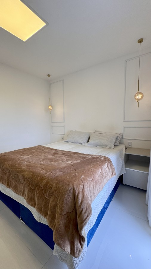 Apartamento à venda com 3 quartos, 169m² - Foto 3