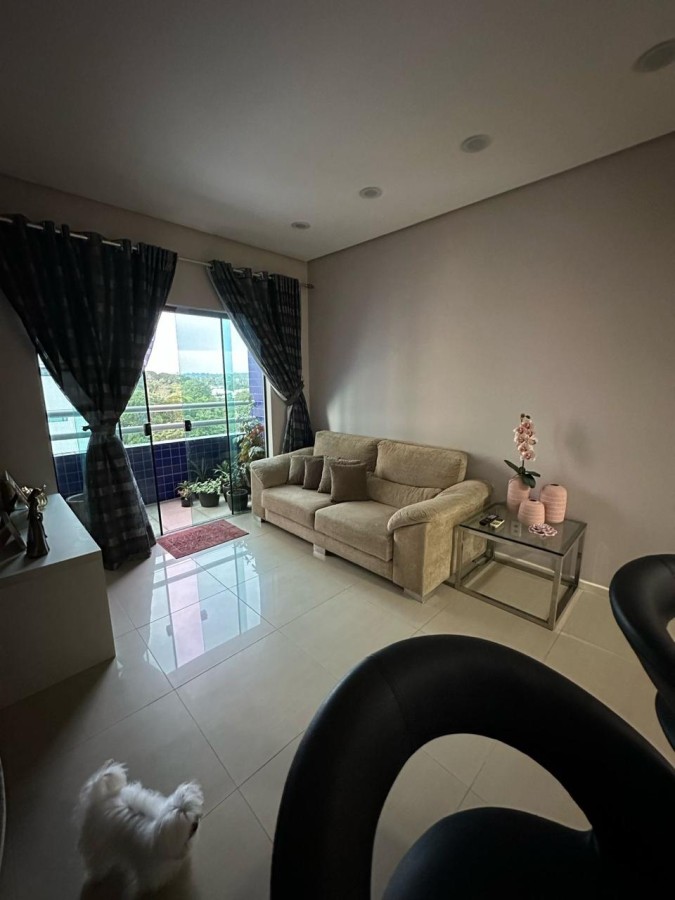 Apartamento à venda com 3 quartos, 95m² - Foto 1