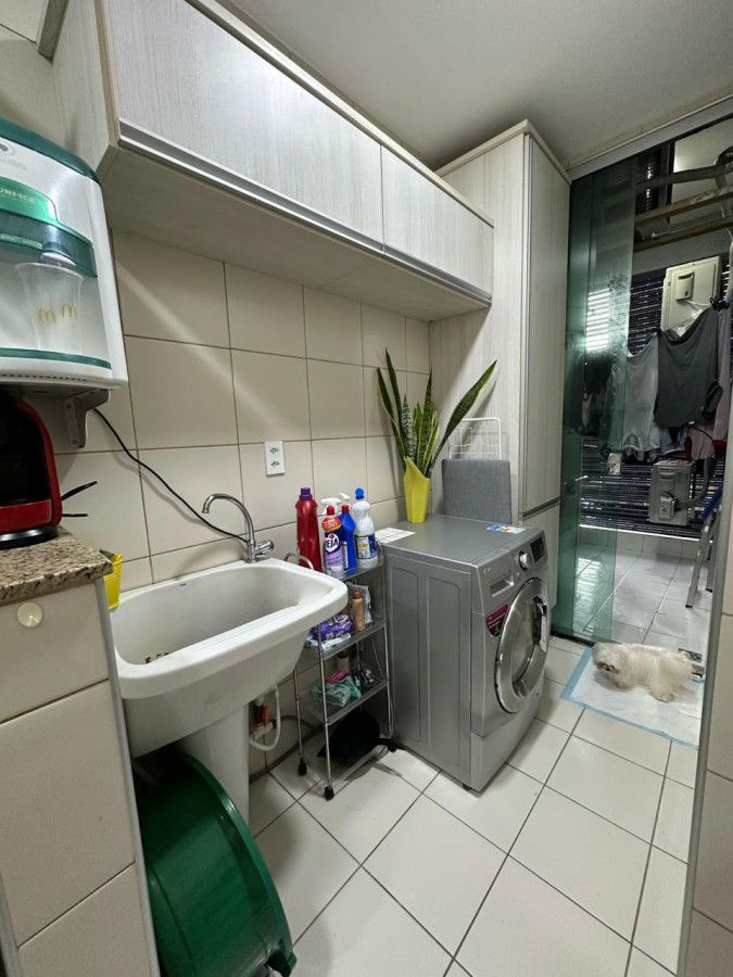 Apartamento à venda com 3 quartos, 95m² - Foto 9