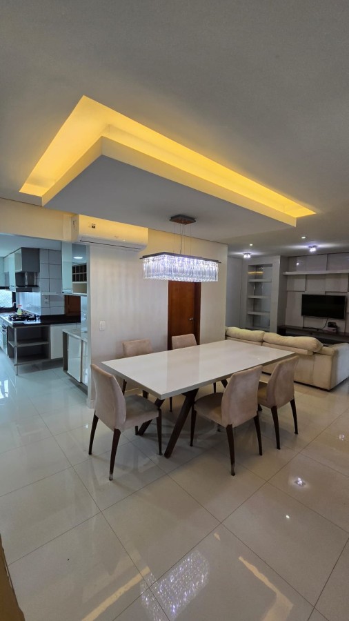 Apartamento para alugar com 3 quartos, 136m² - Foto 9