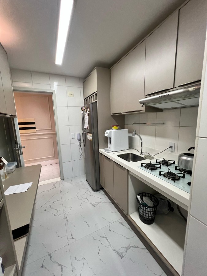 Apartamento à venda com 3 quartos, 79m² - Foto 13