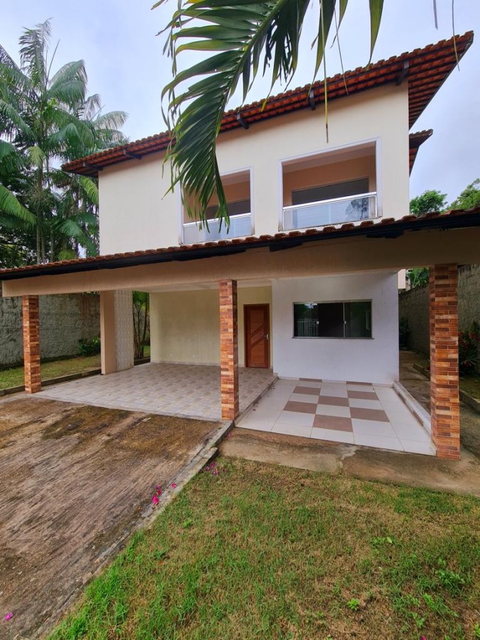 Casa à venda com 4 quartos, 450m² - Foto 1