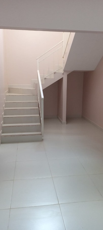 Casa à venda com 4 quartos, 450m² - Foto 8