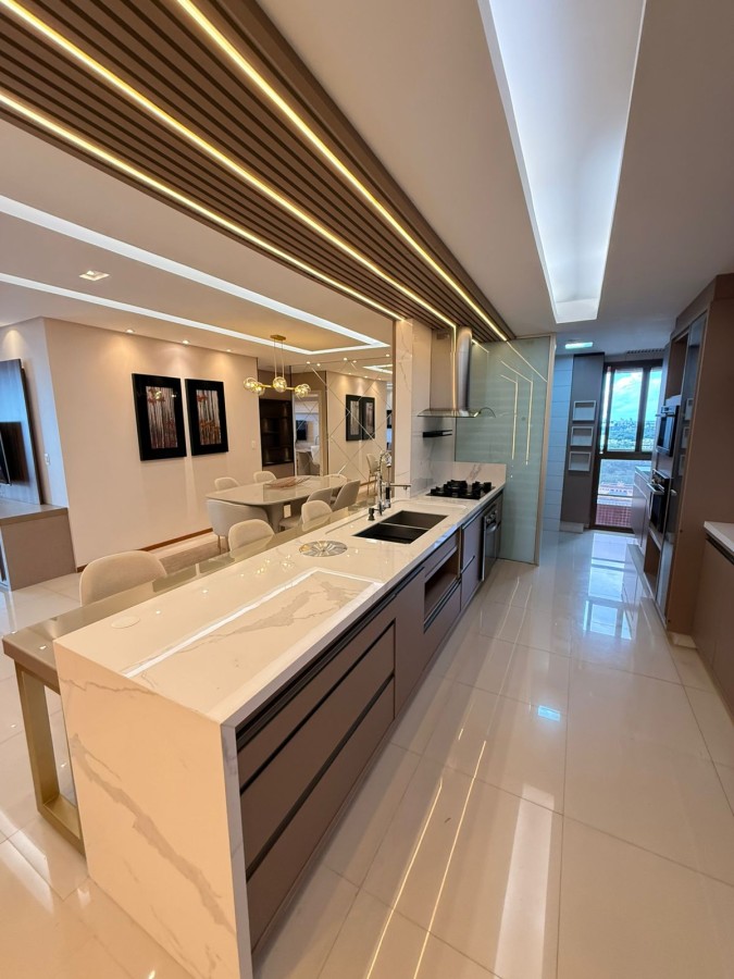Apartamento à venda com 3 quartos, 110m² - Foto 6