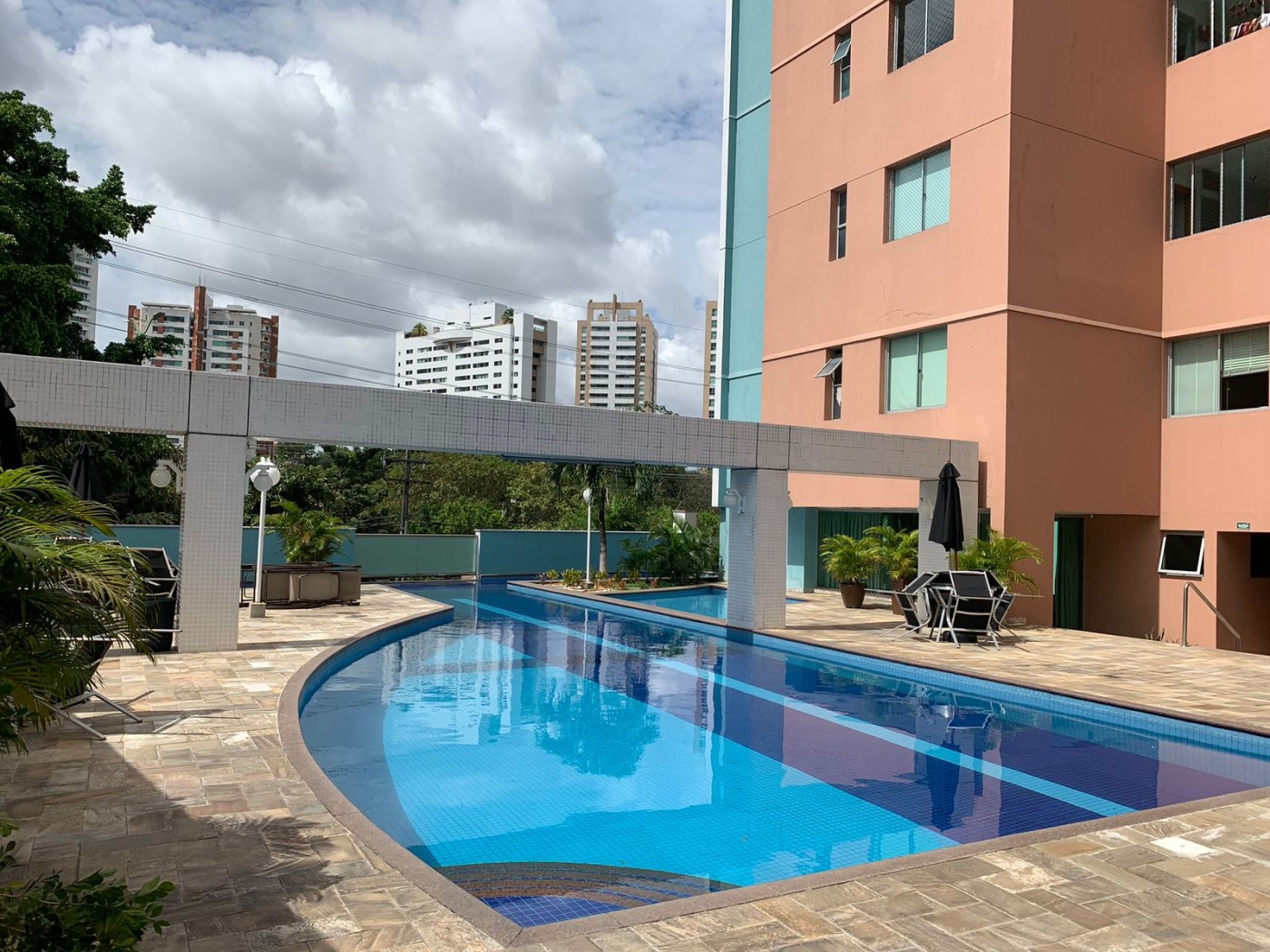 Apartamento à venda com 3 quartos, 107m² - Foto 18