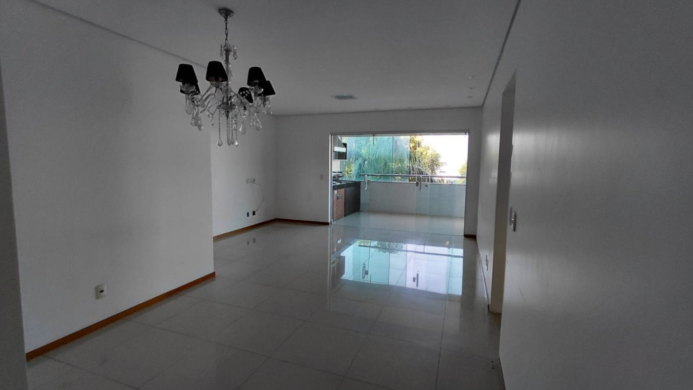 Apartamento à venda com 3 quartos, 147m² - Foto 5