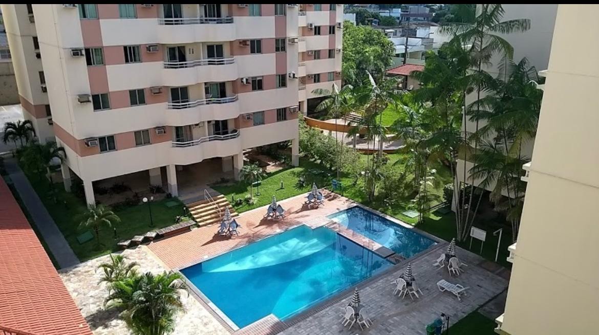 Apartamento à venda com 3 quartos, 76m² - Foto 2