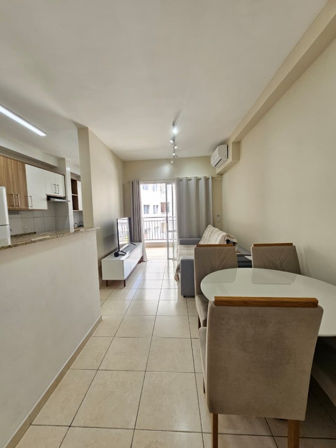 Apartamento à venda com 2 quartos, 69m² - Foto 3